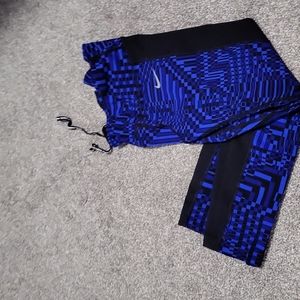 Nike leggings